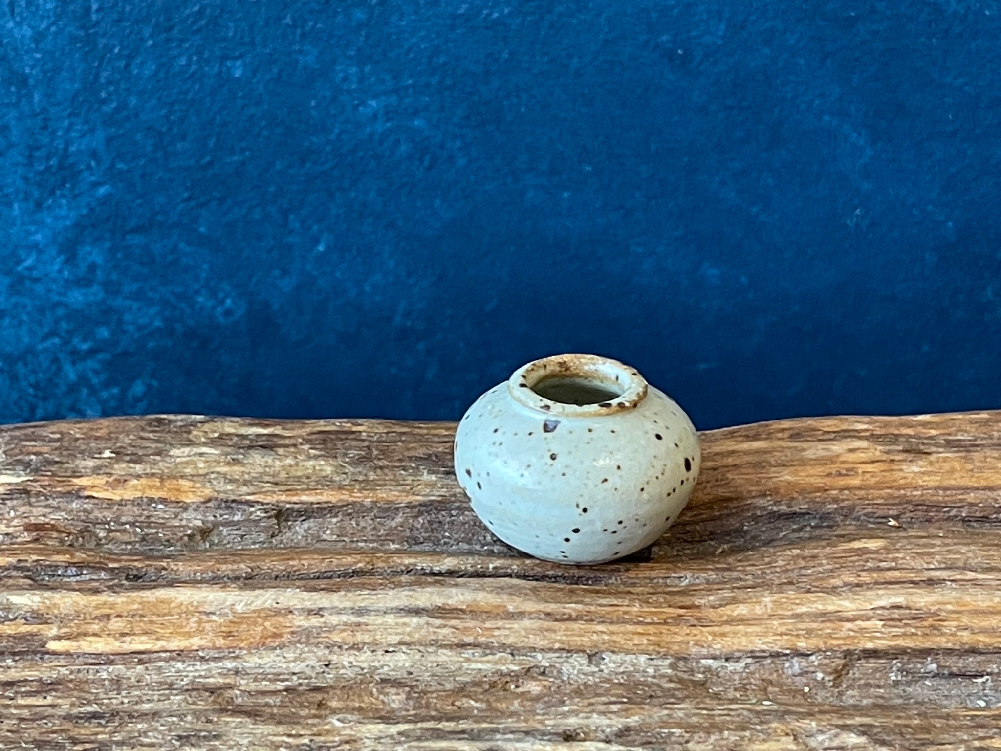 Hand-thrown Tiny Bud Vase / white speckled - S4