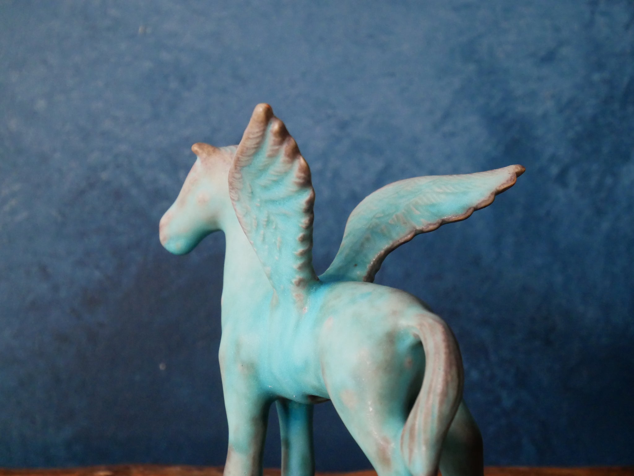 Turquoise Sky Pegasus/Green Celadon Pegasus