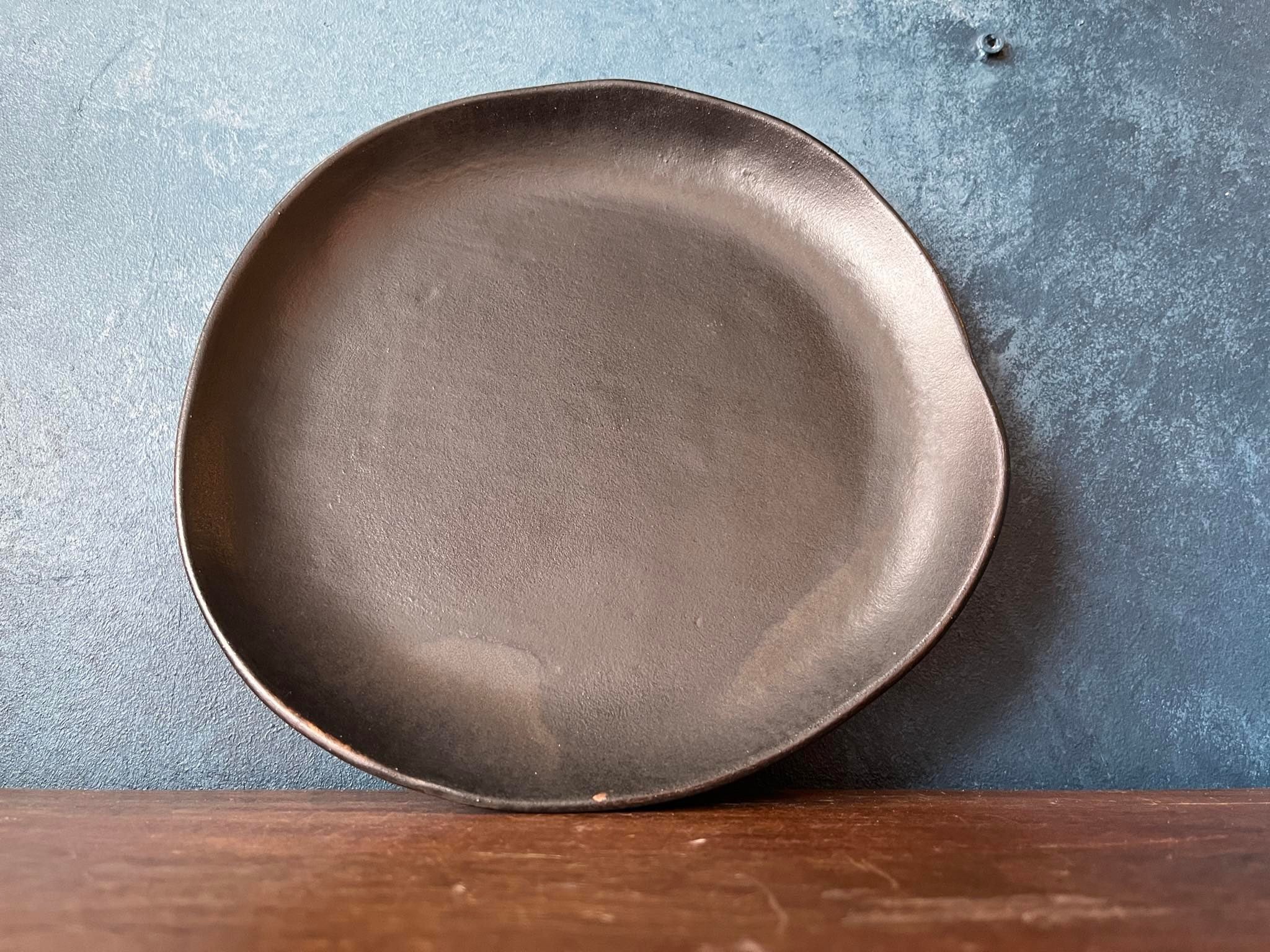 Hand made Freeform - Natural Glossy Charcoal Plate