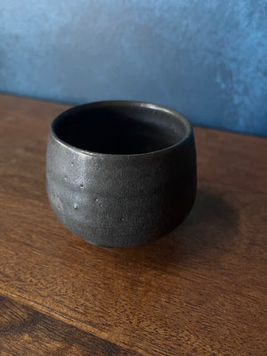 Mug by Sai - Tumbler - Brown/Black