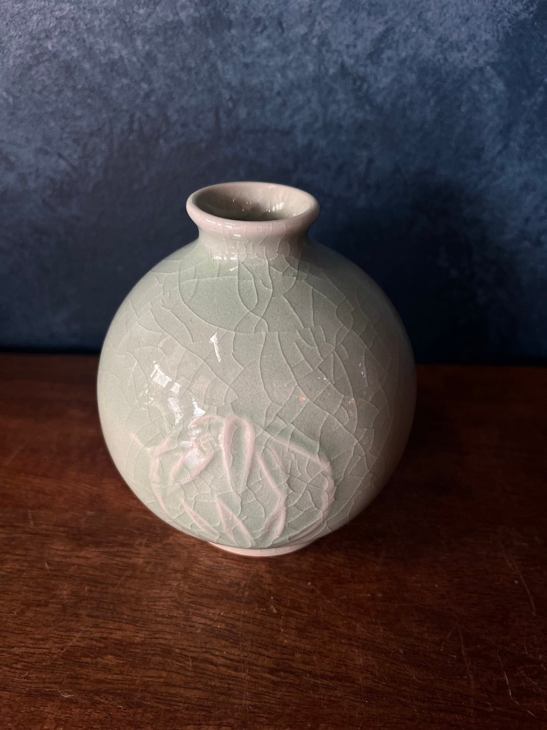 Elegant Green Celadon Vase no.10