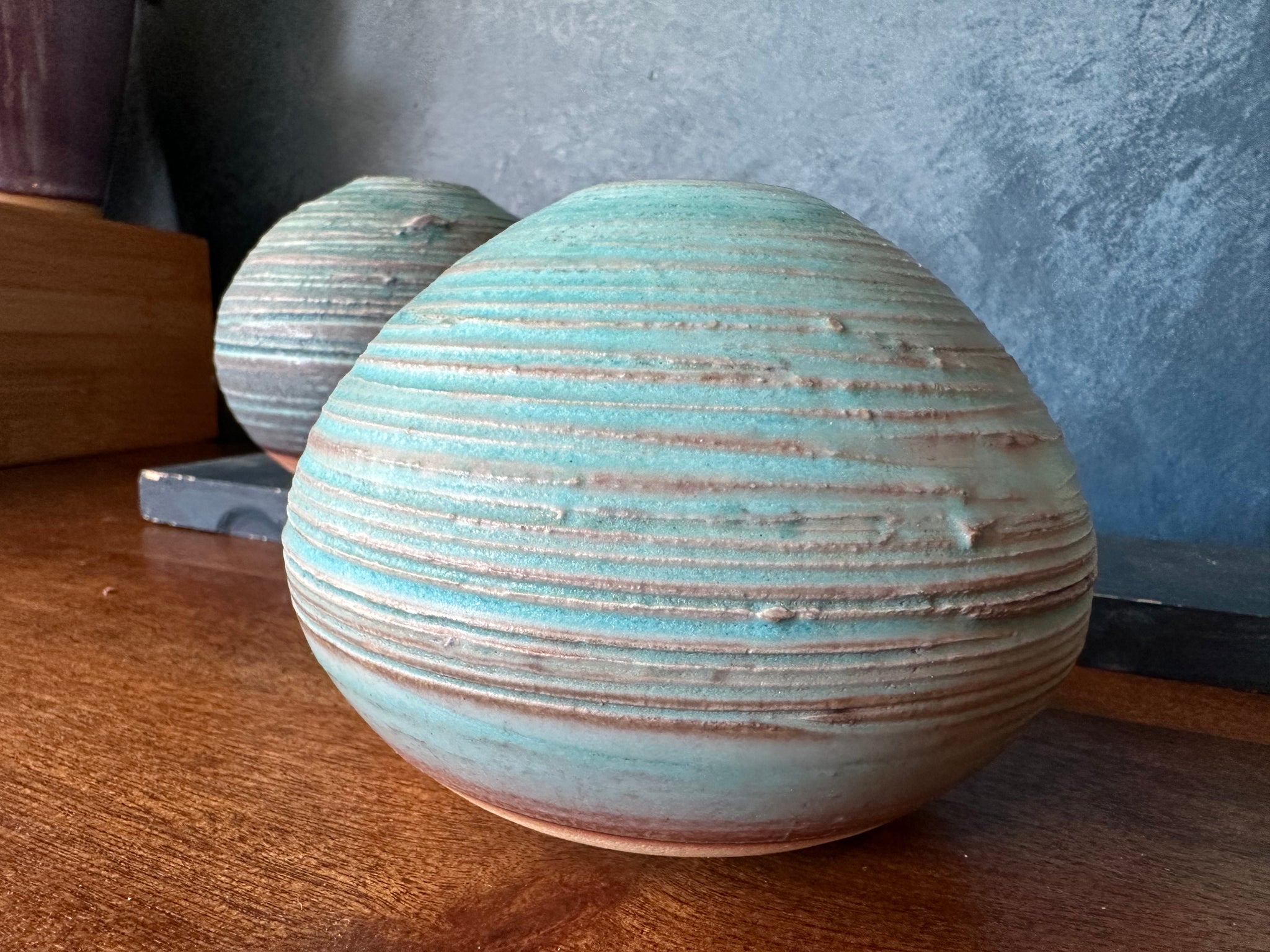 Turquoise Sky Rough Vase - [Various sizes]