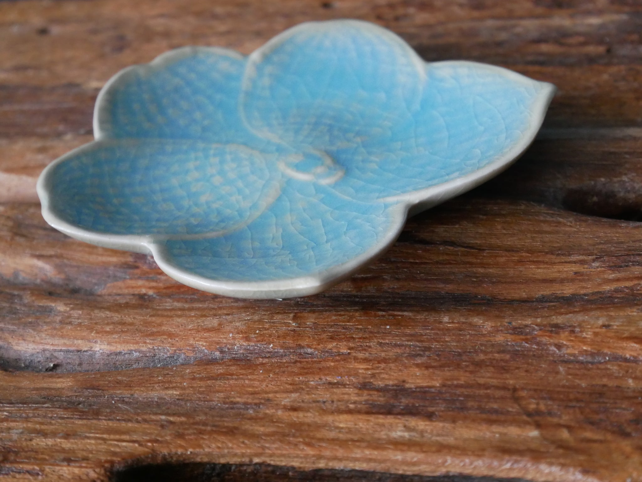 Blue Orchid Chun Side Plate
