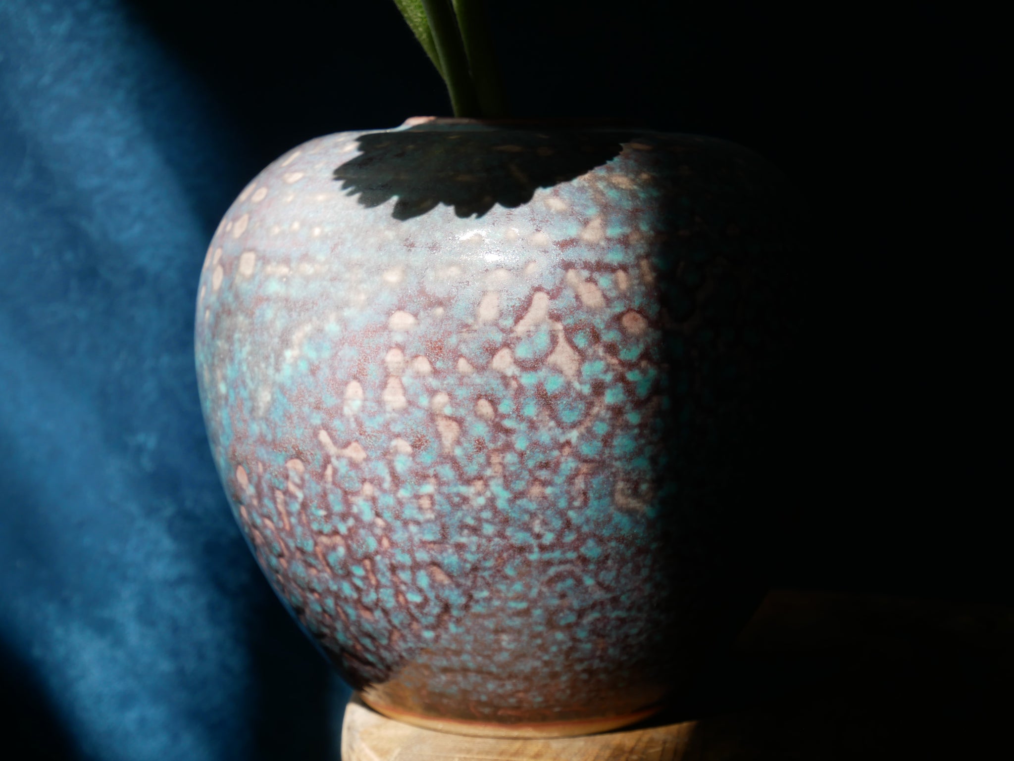 Tuxtured Lavender Purple Vase