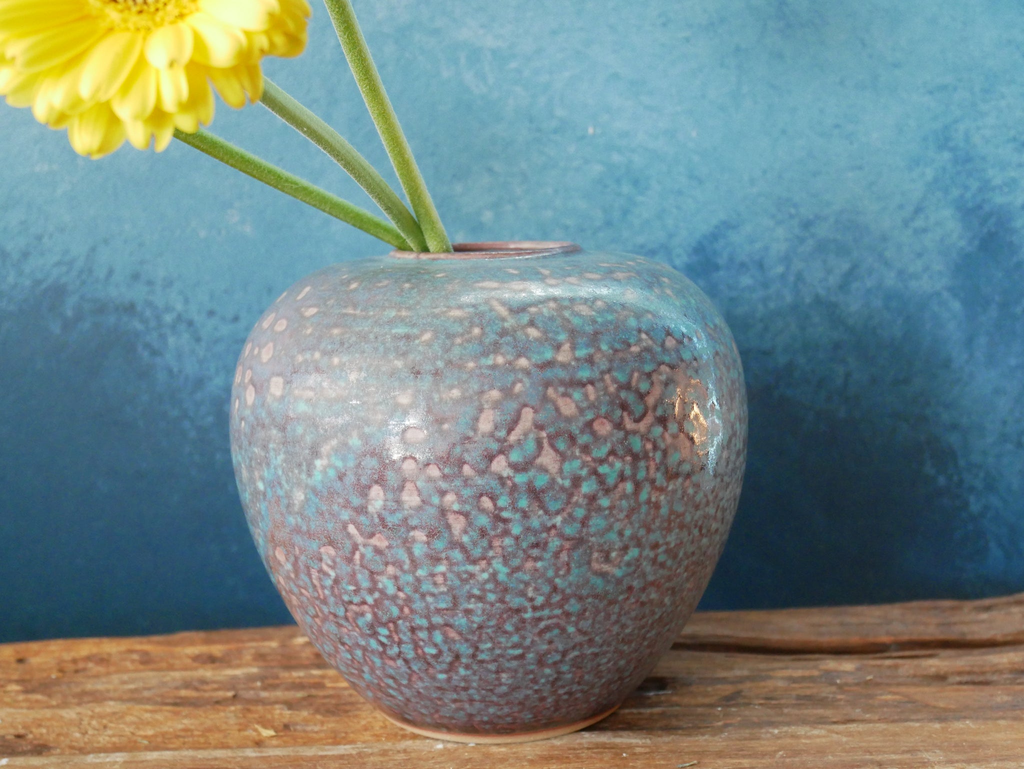 Tuxtured Lavender Purple Vase
