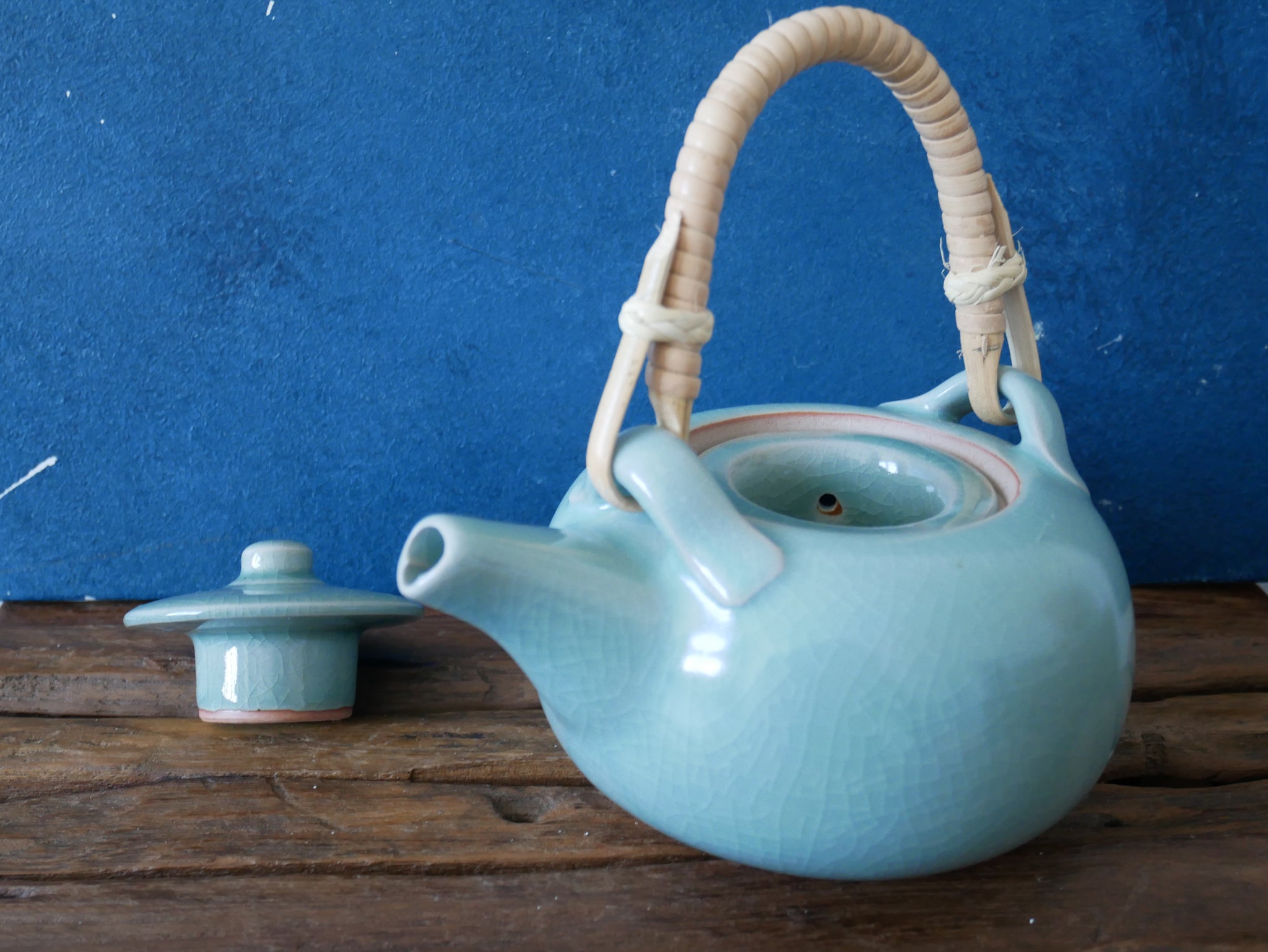 Green-Blue Celadon Tea pot - ll - with Tea Infuser