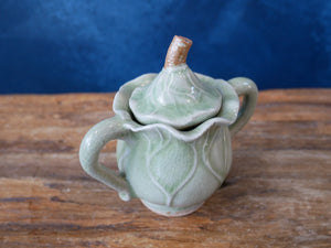 Green Celadon | Sugar basin lotus