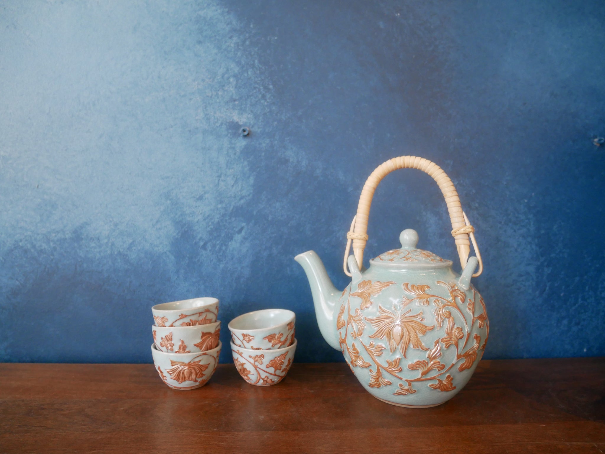 Hand drawn - Bas Relief | Celadon |Tea pot set